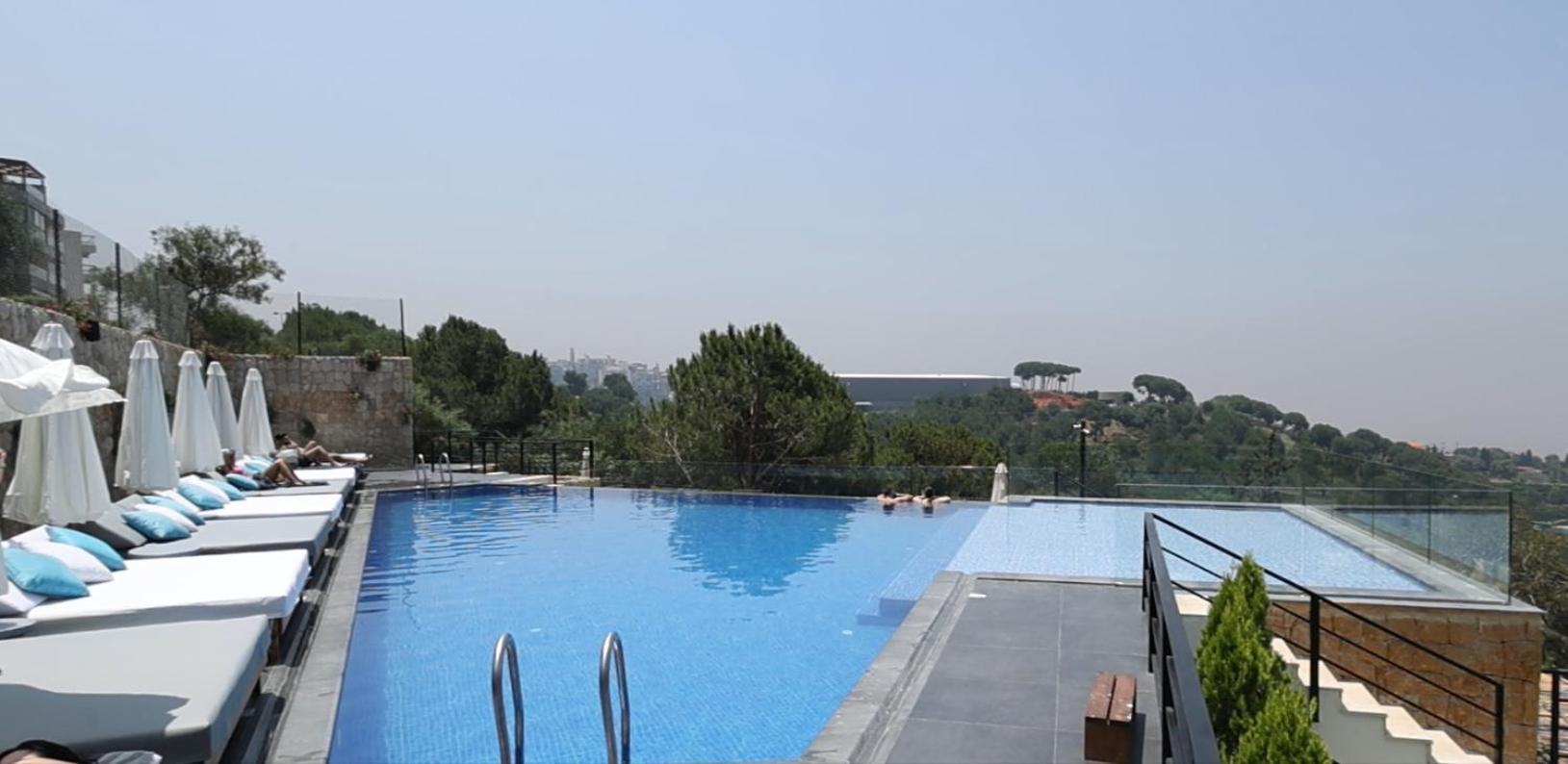 The Ray Hotel And Studios Beiroet Buitenkant foto